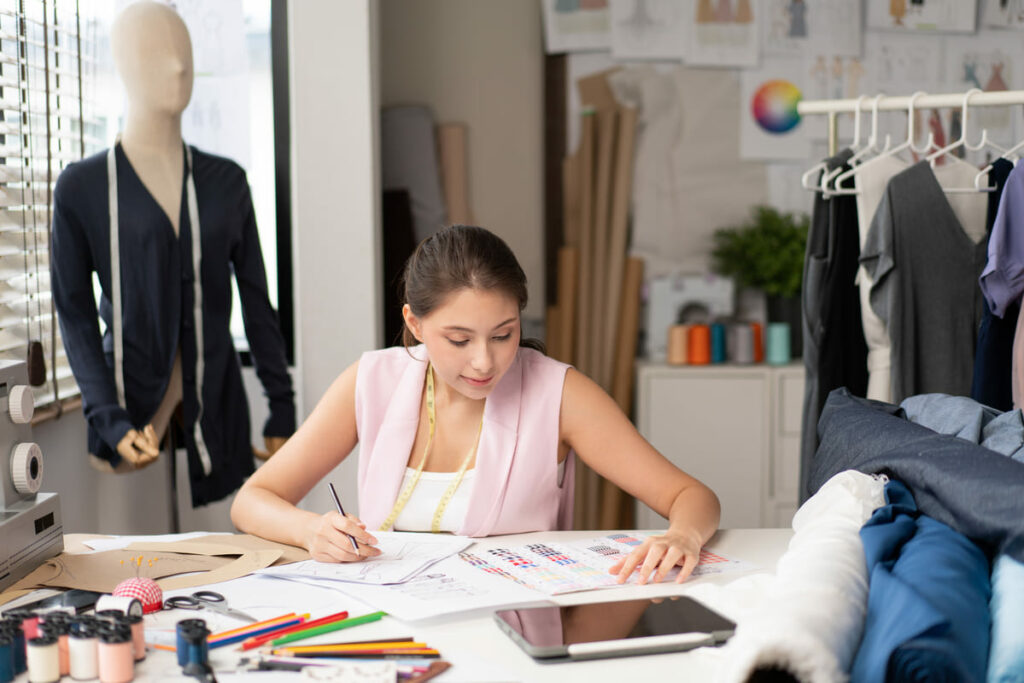 Curso Superior de Diseño de Moda y Patronaje Creativo